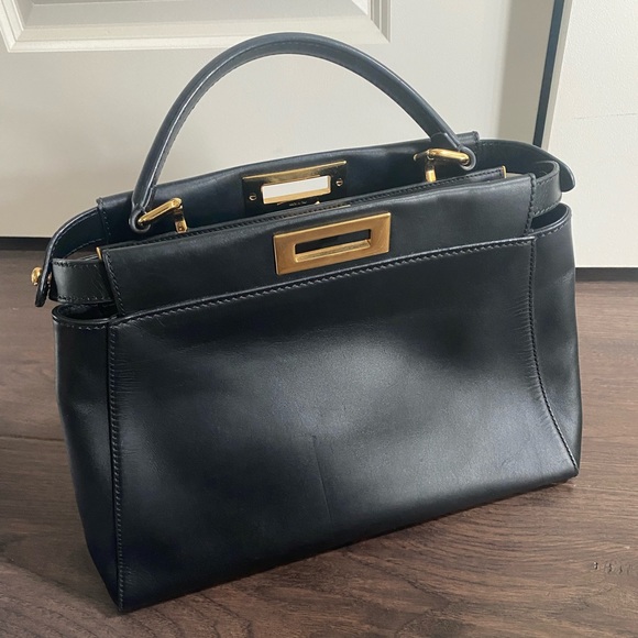 Additional photo - Fendi Calfskin Medium Peekaboo - Picture 11 of 12